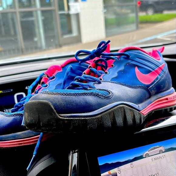 Nike Wildhorse 7 Trail Running Shoes, Size 9.5. Worn once, still in great shape - Picture 1 of 2